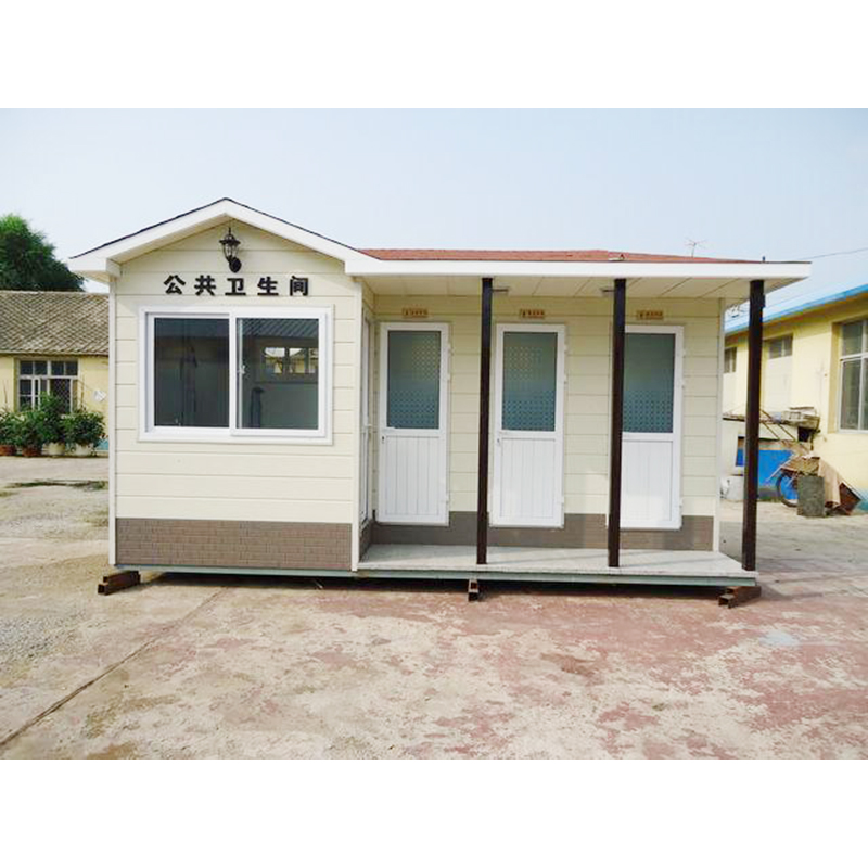 三蹲位帶管理間廁所